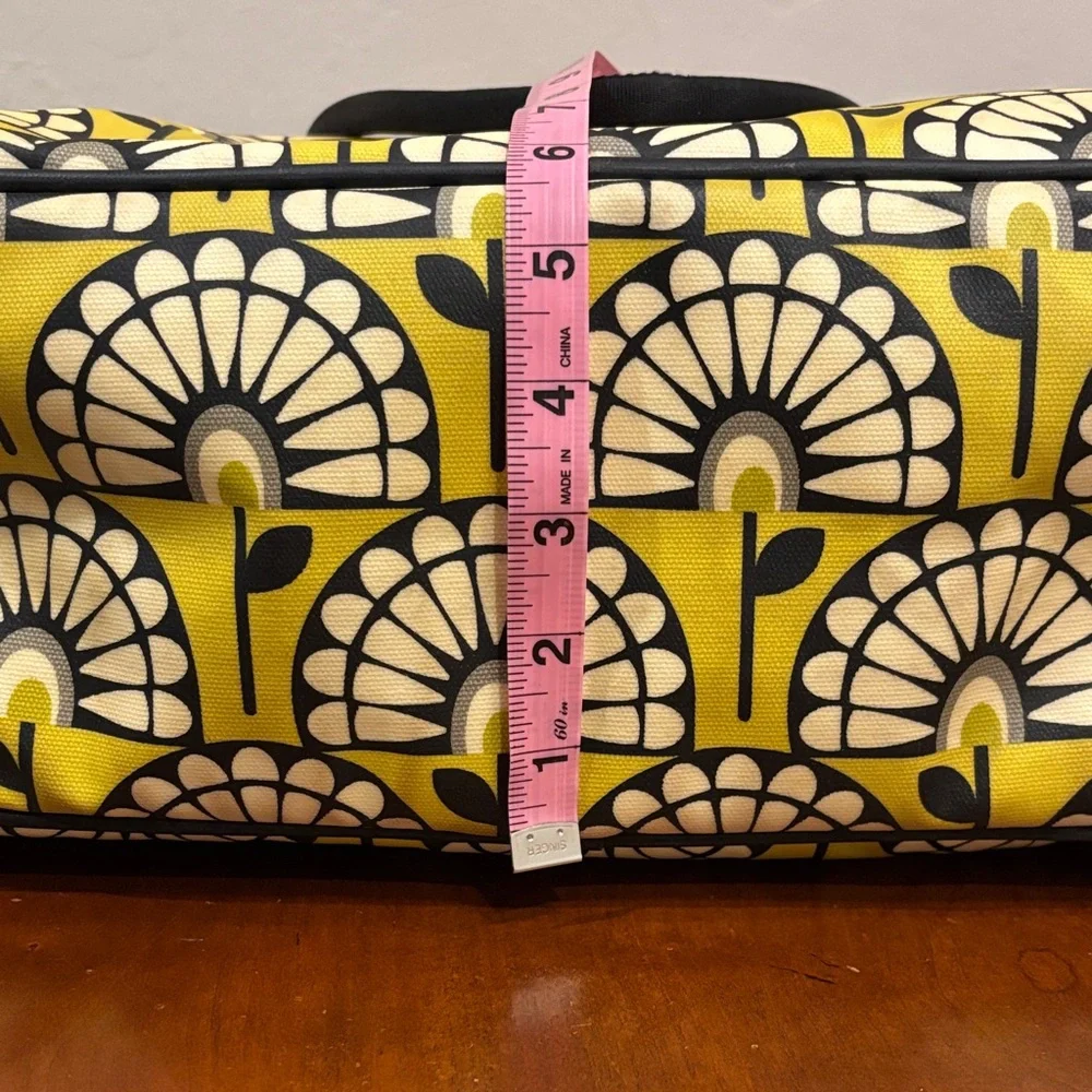 Petunia Pickle Bottom Glazed Sashay Satchel Floral‎ Diaper Bag Backpack